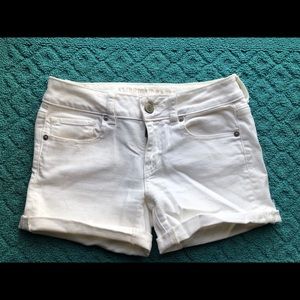 White American eagle shorts size 2